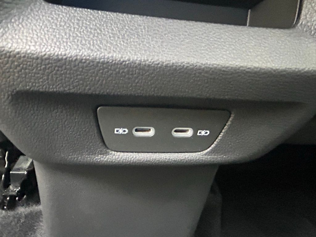 2025 Volkswagen Tiguan 2.0T SE R-Line Black Tampa FL