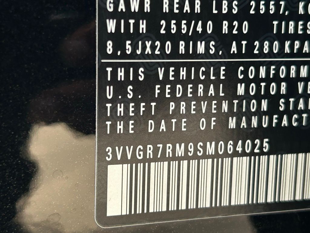 2025 Volkswagen Tiguan 2.0T SE R-Line Black Tampa FL