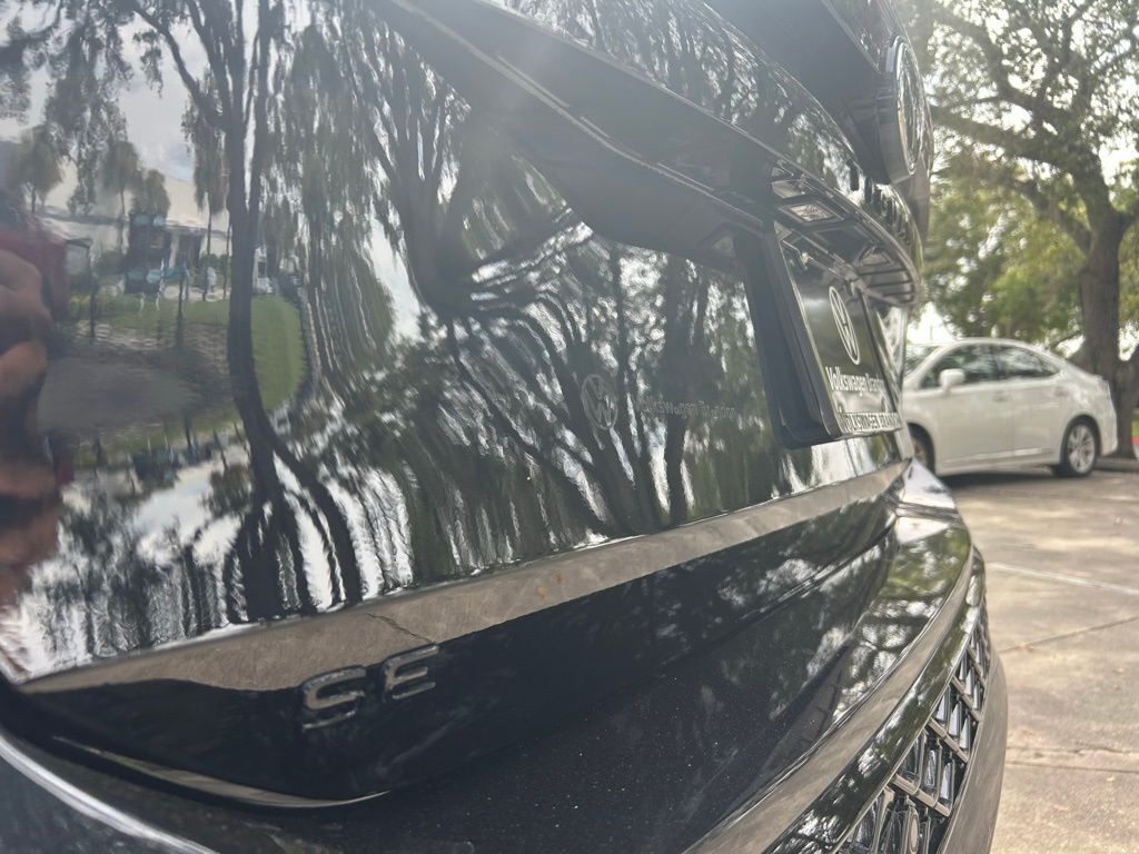 2025 Volkswagen Tiguan 2.0T SE R-Line Black Tampa FL