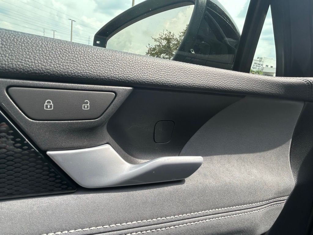 2025 Volkswagen Tiguan 2.0T SE R-Line Black Tampa FL