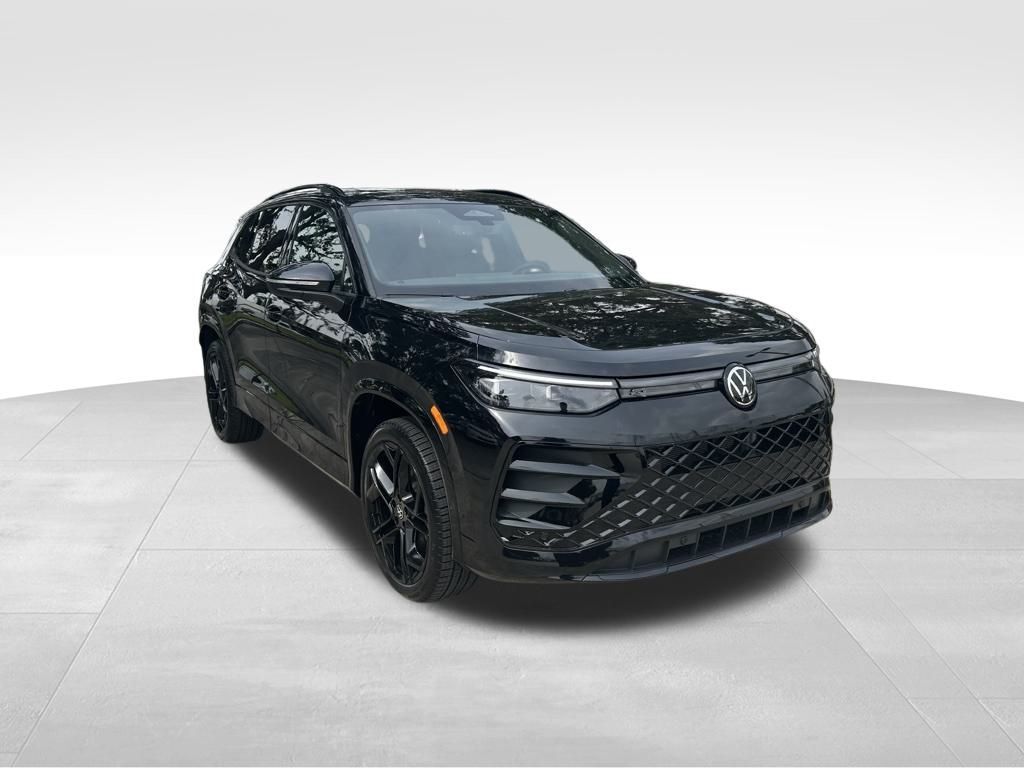 2025 Volkswagen Tiguan 2.0T SE R-Line Black Tampa FL