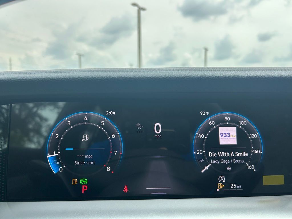 2025 Volkswagen Tiguan 2.0T SE R-Line Black Tampa FL