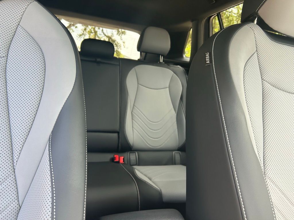 2025 Volkswagen Tiguan 2.0T SE R-Line Black Tampa FL