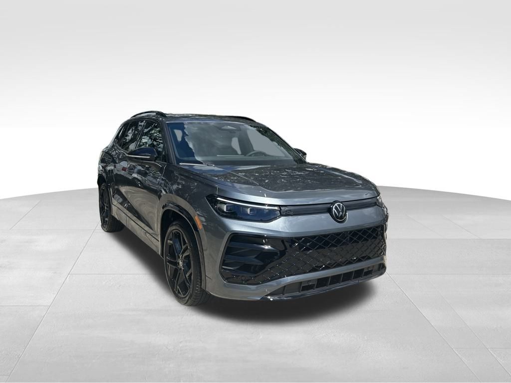2025 Volkswagen Tiguan 2.0T SE R-Line Black Tampa FL
