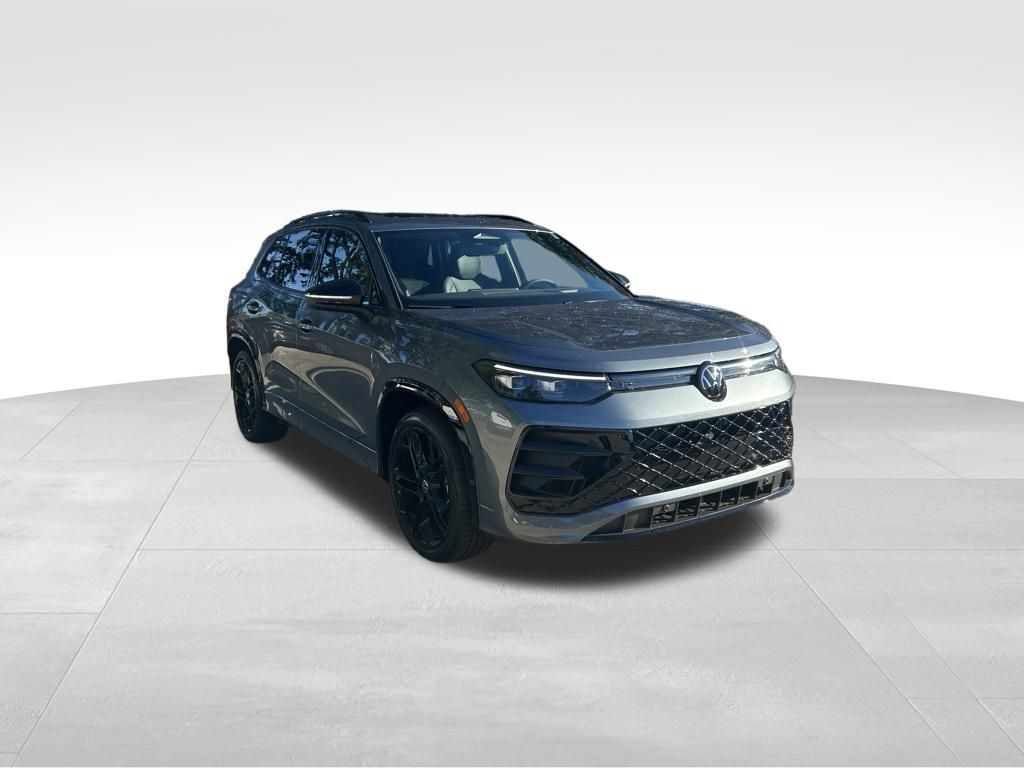 2025 Volkswagen Tiguan 2.0T SE R-Line Black Tampa FL