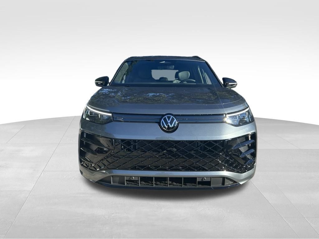 2025 Volkswagen Tiguan 2.0T SE R-Line Black Tampa FL