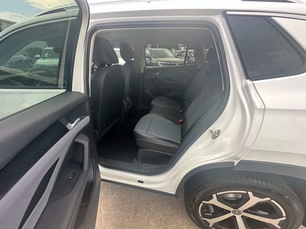 2025 Volkswagen Tiguan 2.0T SE Tampa FL