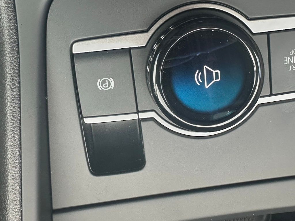 2025 Volkswagen Tiguan 2.0T SE Tampa FL