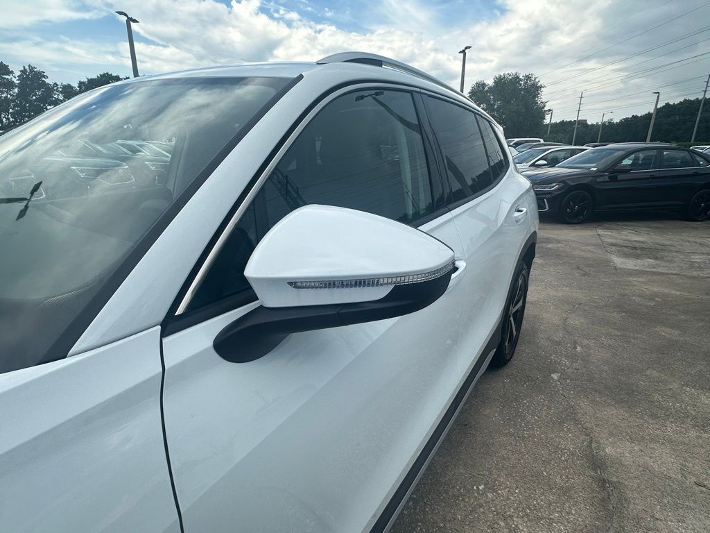 2025 Volkswagen Tiguan 2.0T SE Tampa FL