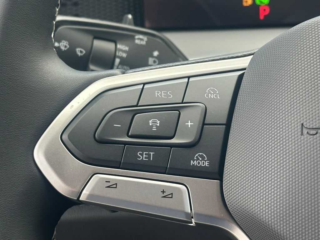 2025 Volkswagen Tiguan 2.0T SE Tampa FL