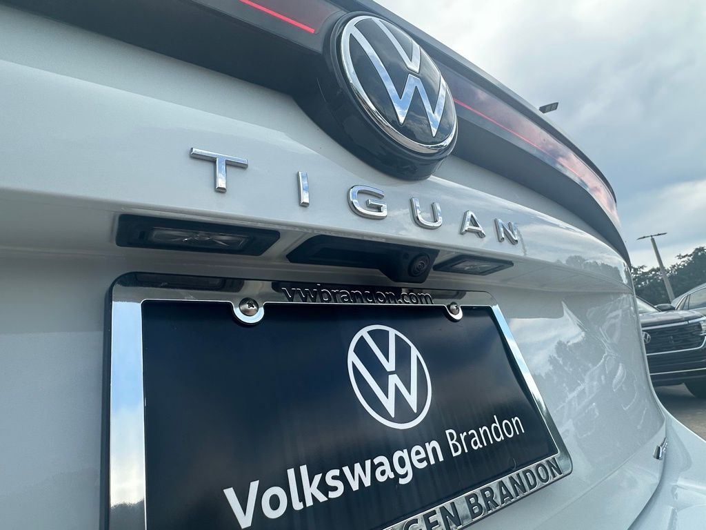2025 Volkswagen Tiguan 2.0T SE Tampa FL