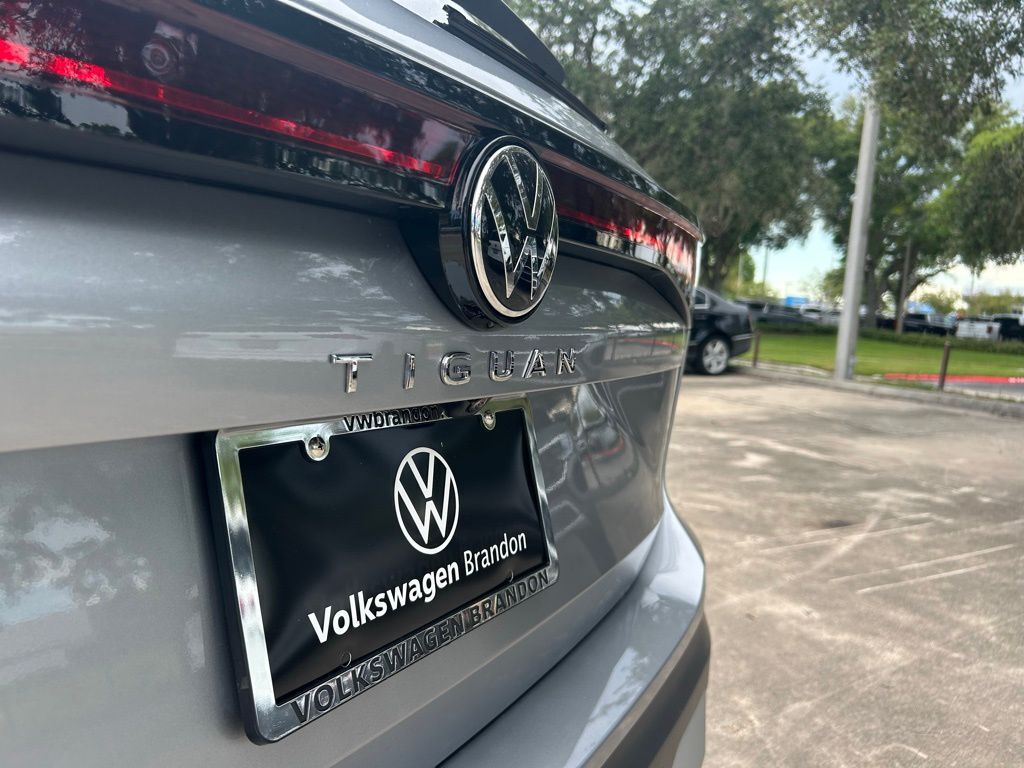 2025 Volkswagen Tiguan 2.0T SE Tampa FL