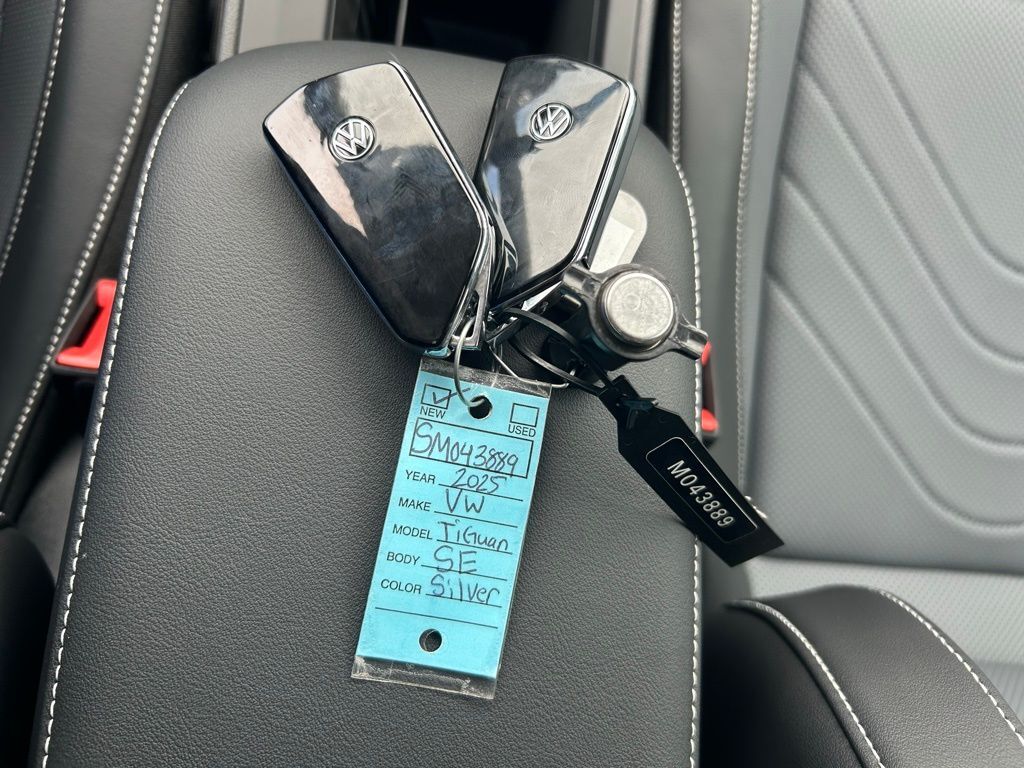2025 Volkswagen Tiguan 2.0T SE Tampa FL