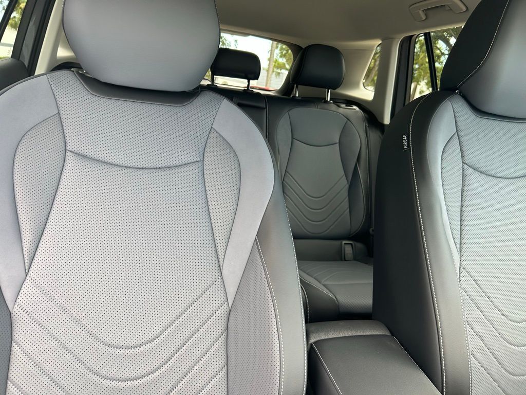 2025 Volkswagen Tiguan 2.0T SE Tampa FL