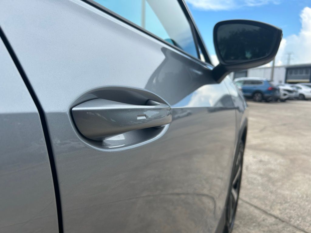 2025 Volkswagen Tiguan 2.0T SE Tampa FL