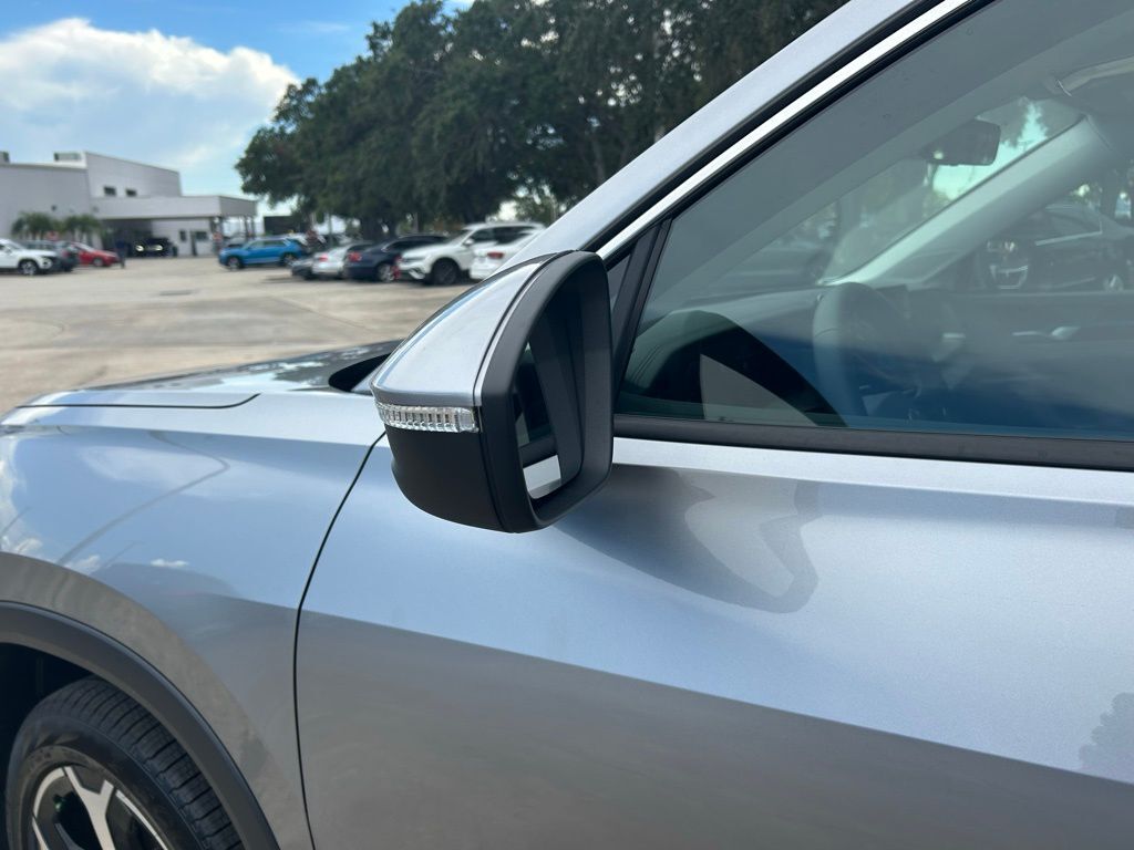 2025 Volkswagen Tiguan 2.0T SE Tampa FL