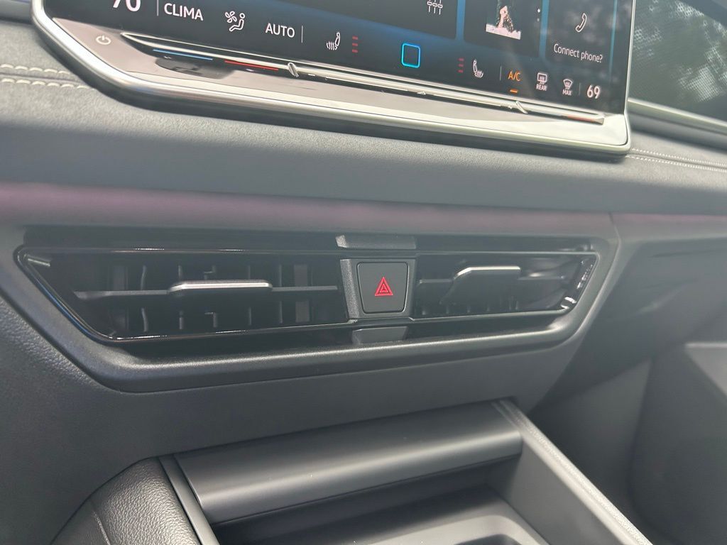 2025 Volkswagen Tiguan 2.0T SE Tampa FL