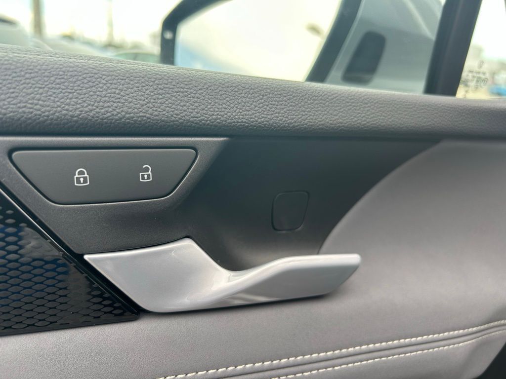 2025 Volkswagen Tiguan 2.0T SE Tampa FL