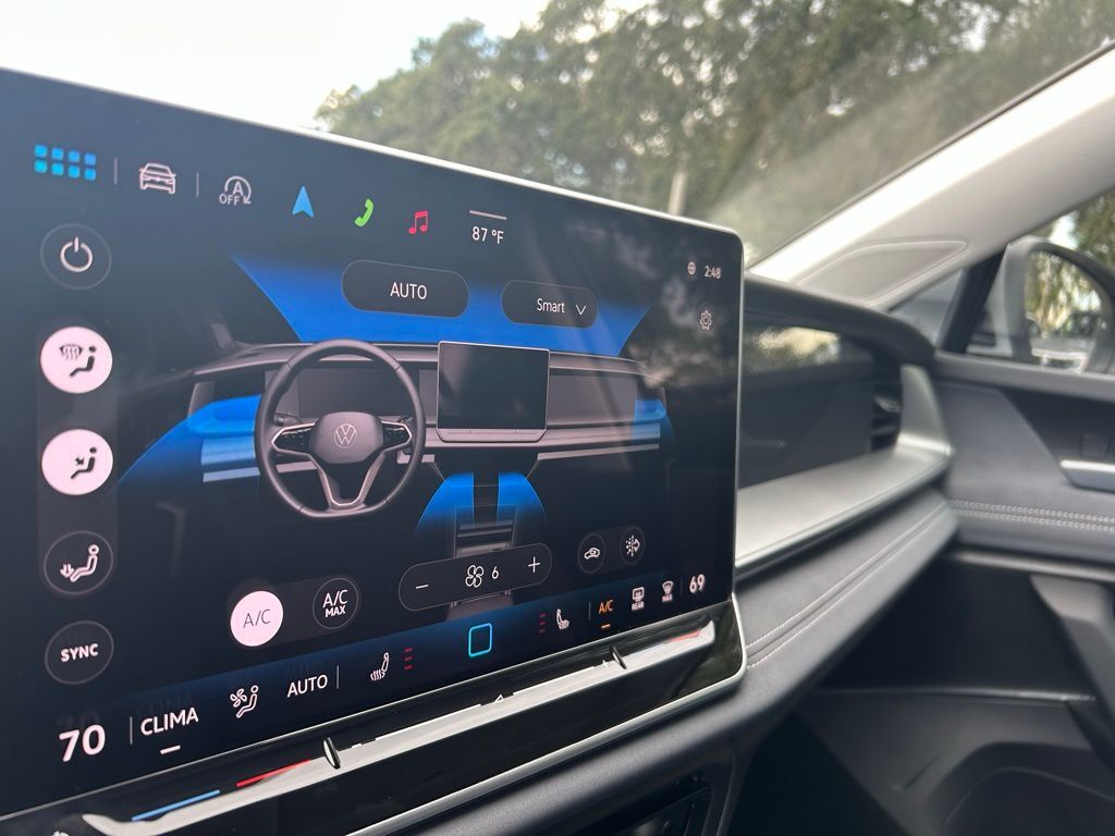 2025 Volkswagen Tiguan 2.0T SE Tampa FL