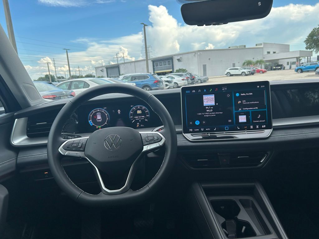 2025 Volkswagen Tiguan 2.0T SE Tampa FL