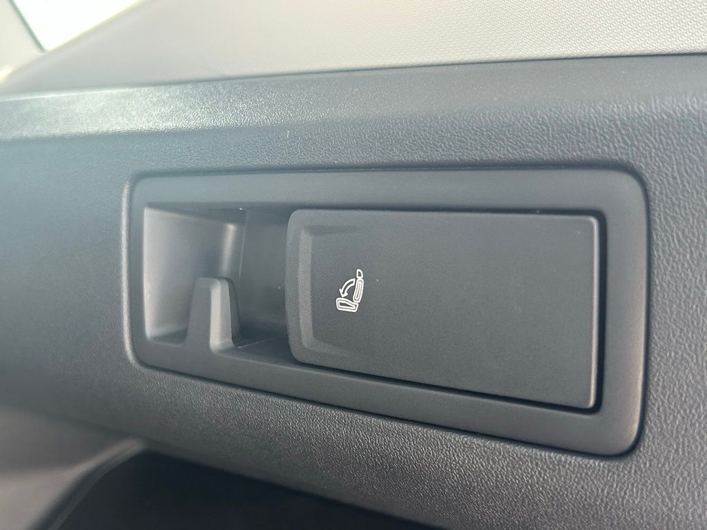 2025 Volkswagen Tiguan 2.0T SE Tampa FL