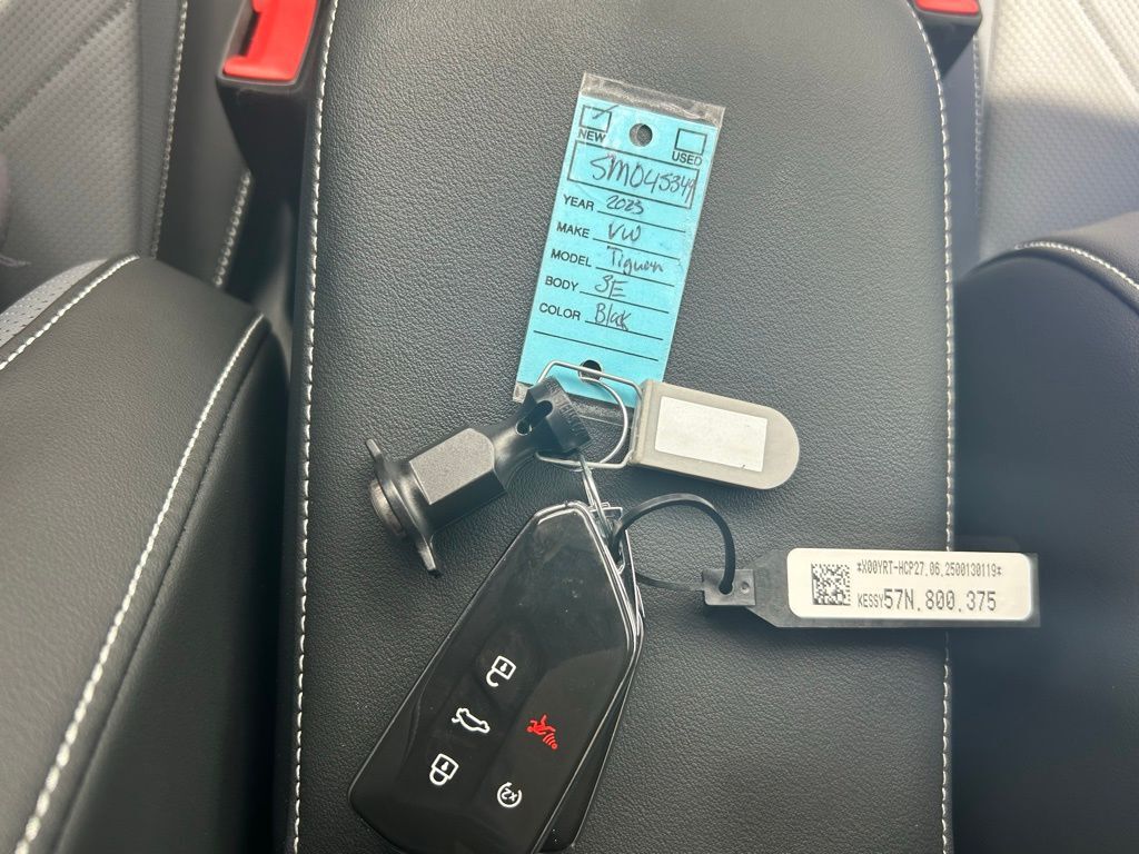 2025 Volkswagen Tiguan 2.0T SE Tampa FL