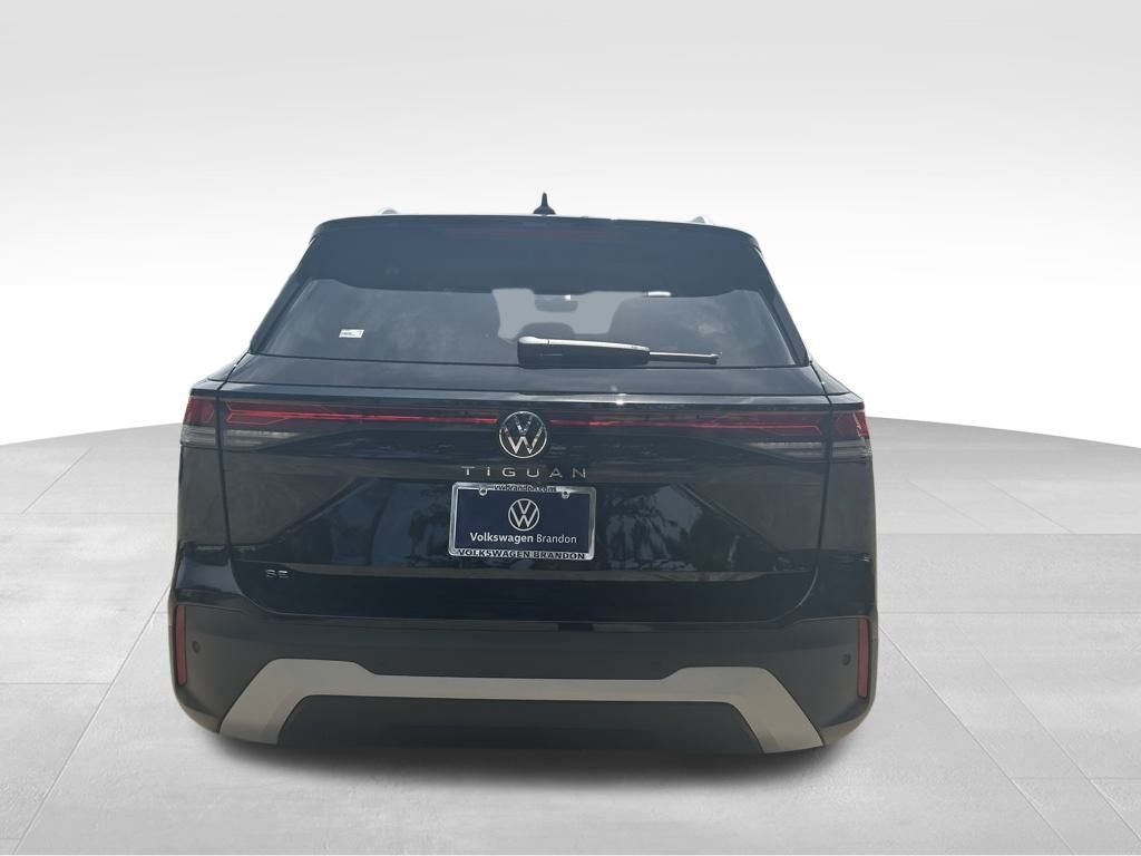 2025 Volkswagen Tiguan 2.0T SE Tampa FL