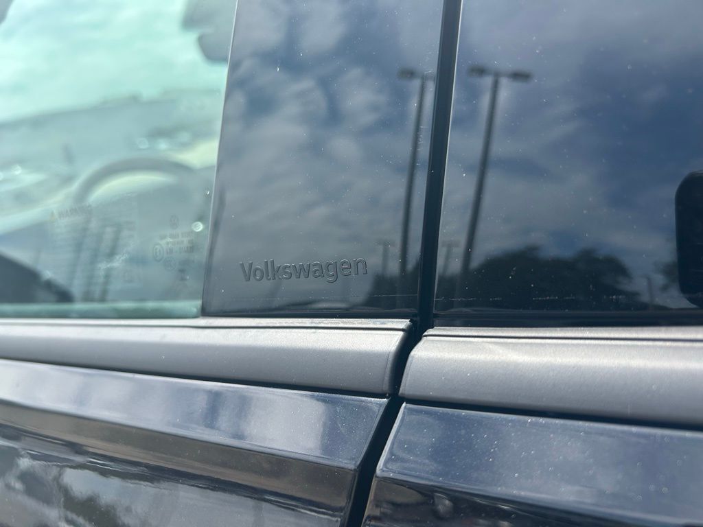 2025 Volkswagen Tiguan 2.0T SE Tampa FL