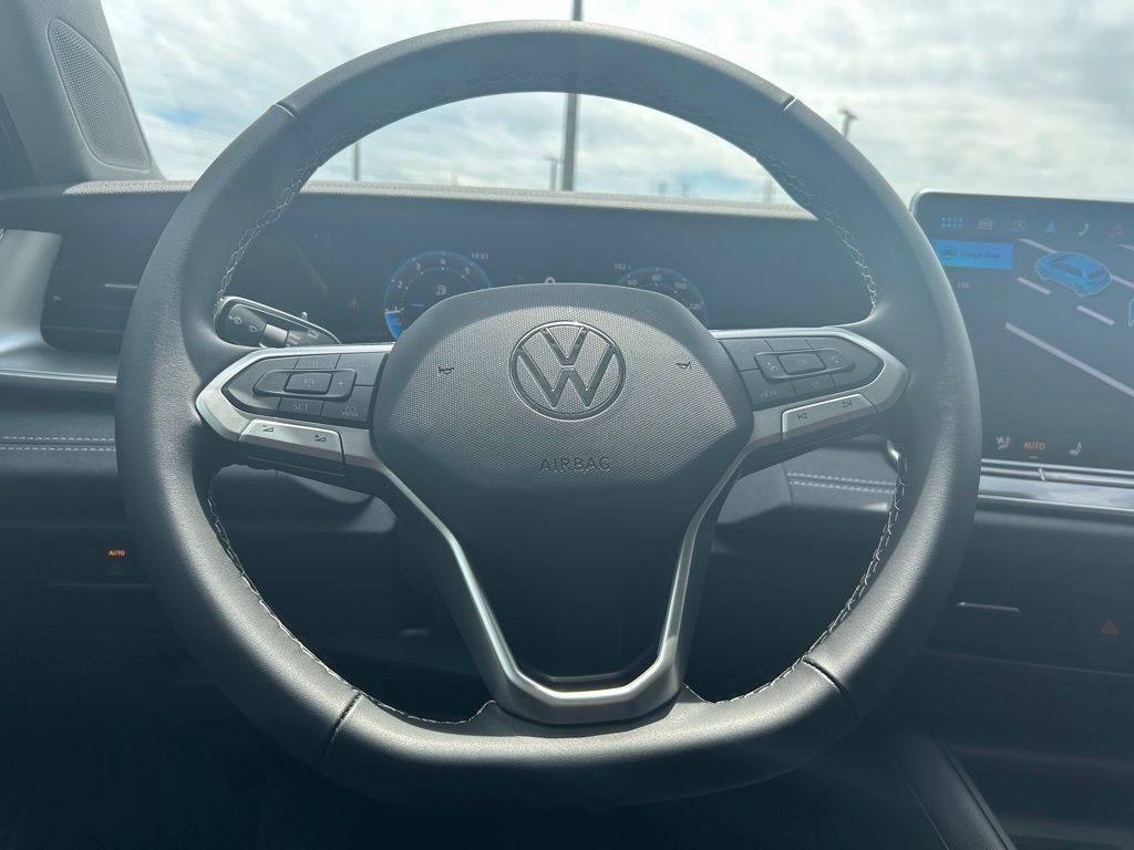 2025 Volkswagen Tiguan 2.0T SE Tampa FL