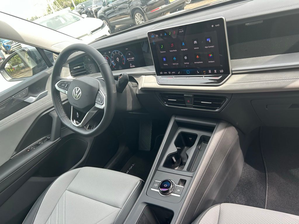 2025 Volkswagen Tiguan 2.0T SE Tampa FL
