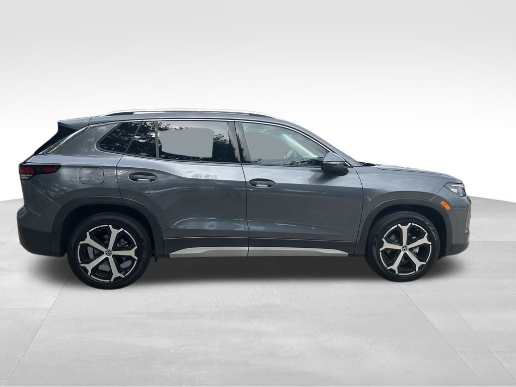 2025 Volkswagen Tiguan 2.0T SE Tampa FL
