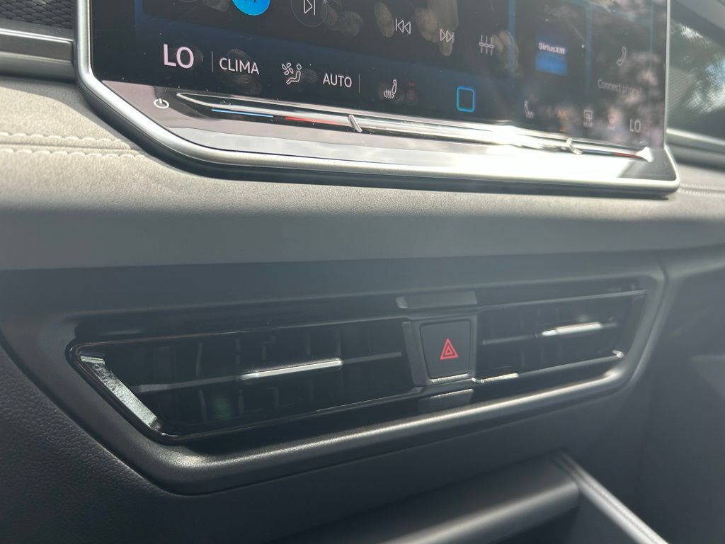 2025 Volkswagen Tiguan 2.0T SE Tampa FL