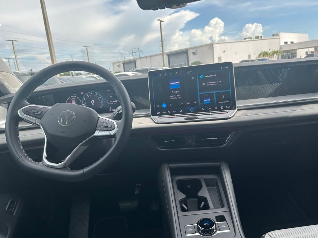 2025 Volkswagen Tiguan 2.0T SE Tampa FL