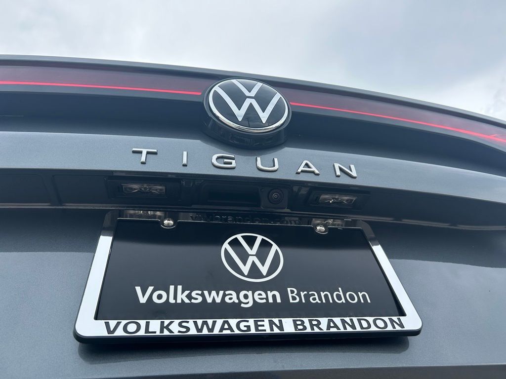 2025 Volkswagen Tiguan 2.0T SE Tampa FL