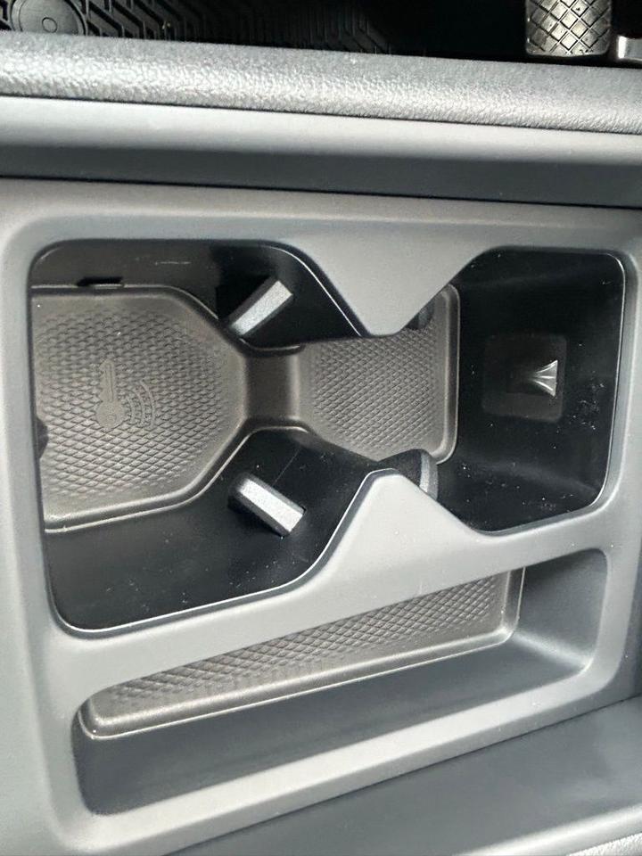 2025 Volkswagen Tiguan 2.0T SE Tampa FL