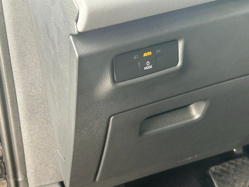 2025 Volkswagen Tiguan 2.0T SE Tampa FL