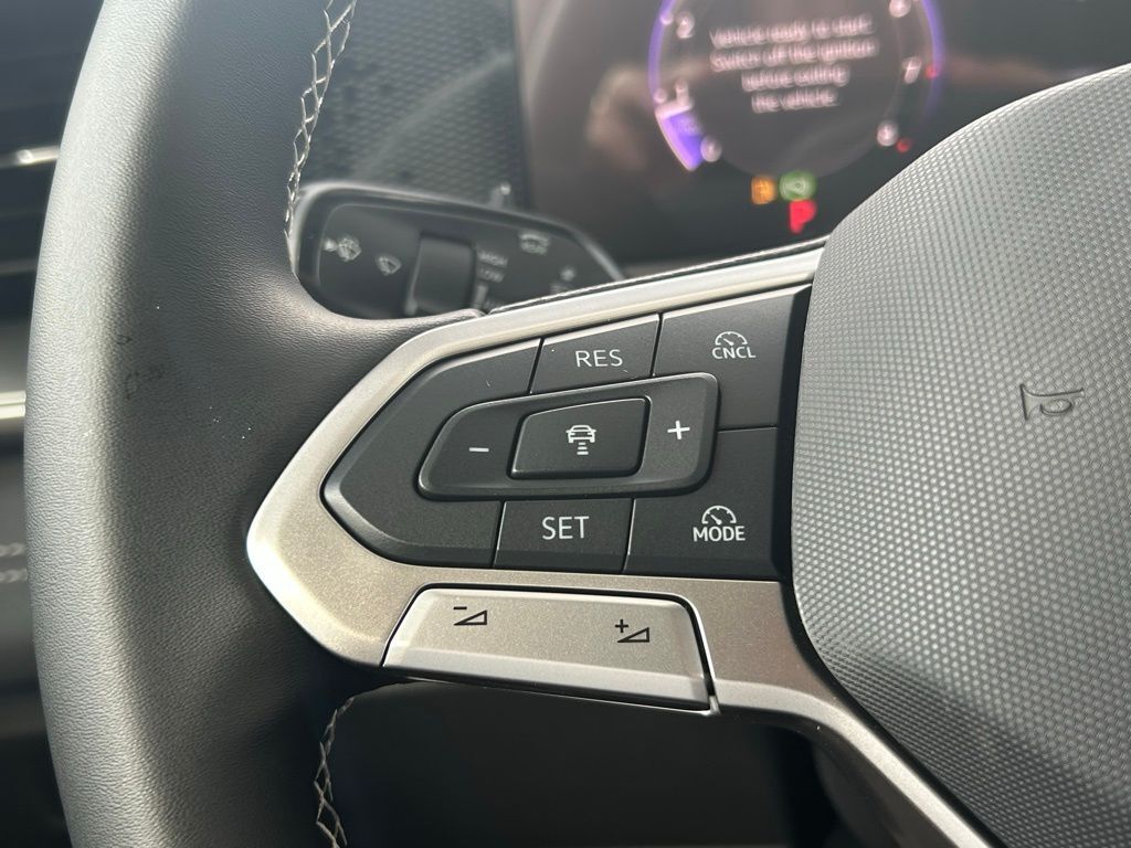 2025 Volkswagen Tiguan 2.0T SE Tampa FL