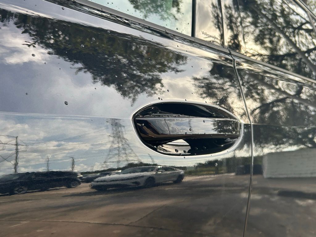 2025 Volkswagen Tiguan 2.0T SE Tampa FL