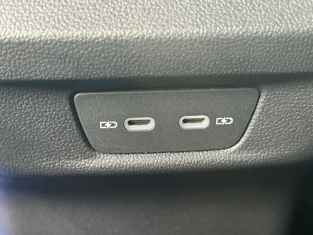2025 Volkswagen Tiguan 2.0T SE Tampa FL