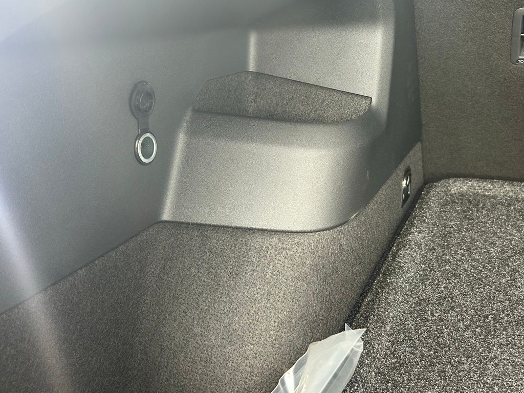 2025 Volkswagen Tiguan 2.0T SE Tampa FL