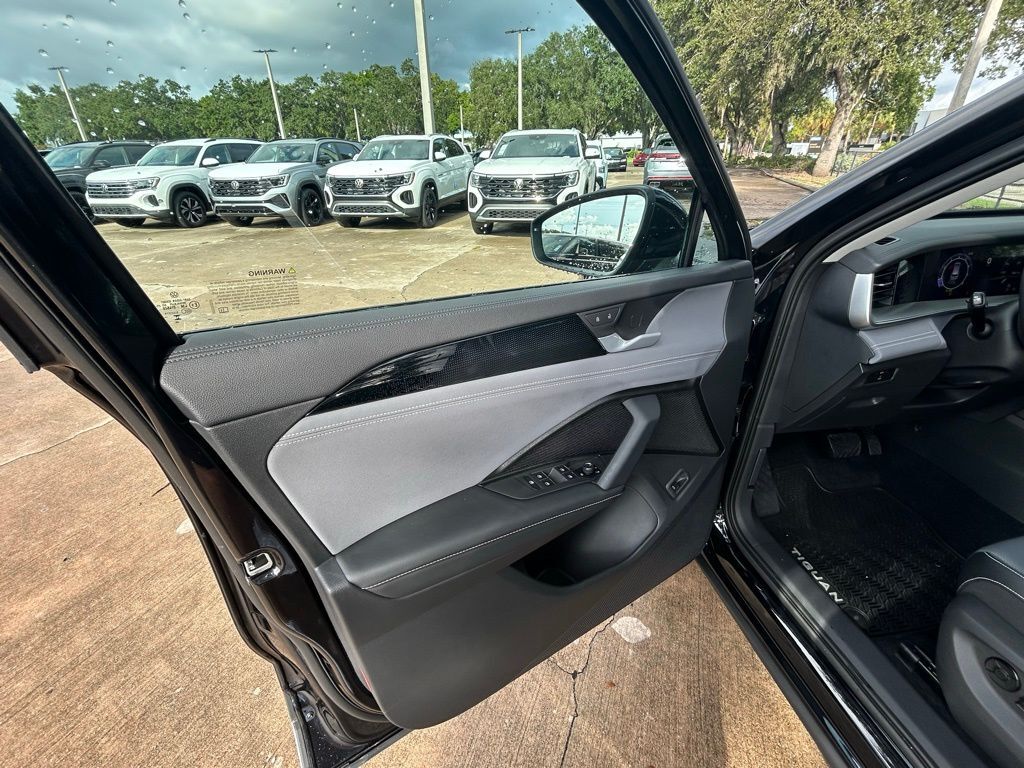 2025 Volkswagen Tiguan 2.0T SE Tampa FL