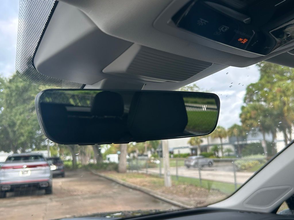 2025 Volkswagen Tiguan 2.0T SE Tampa FL
