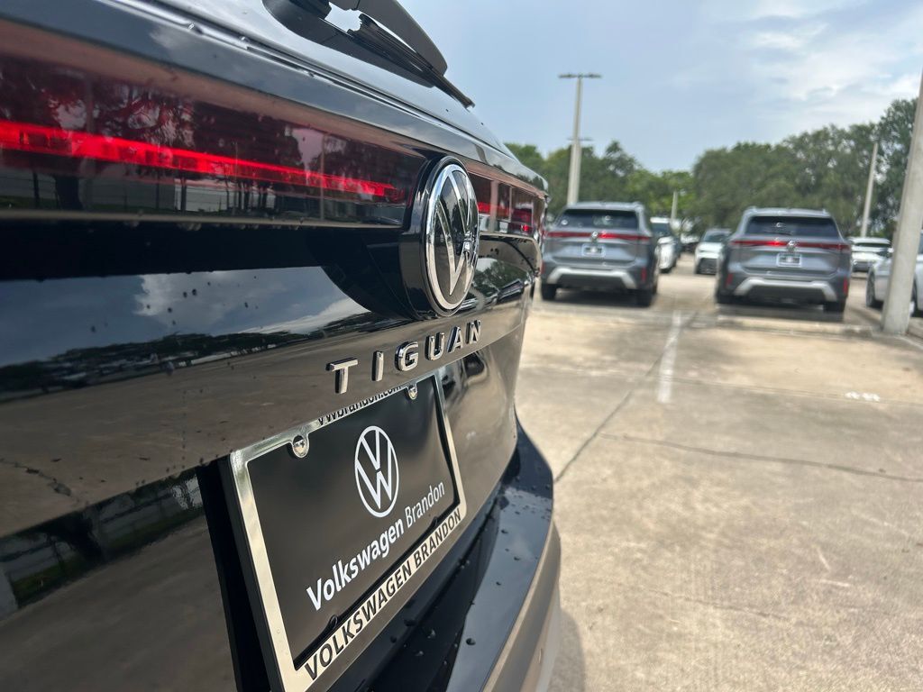 2025 Volkswagen Tiguan 2.0T SE Tampa FL
