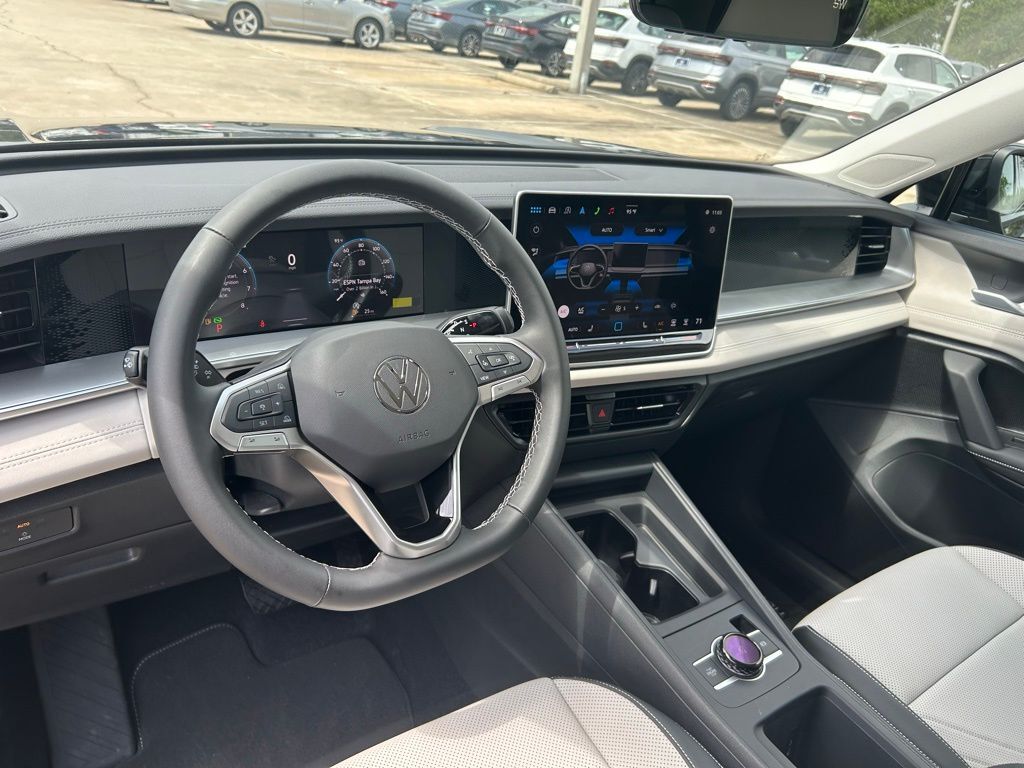 2025 Volkswagen Tiguan 2.0T SE Tampa FL