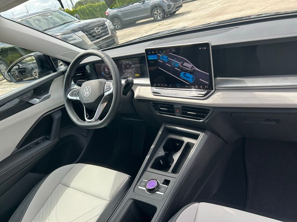 2025 Volkswagen Tiguan 2.0T SE Tampa FL