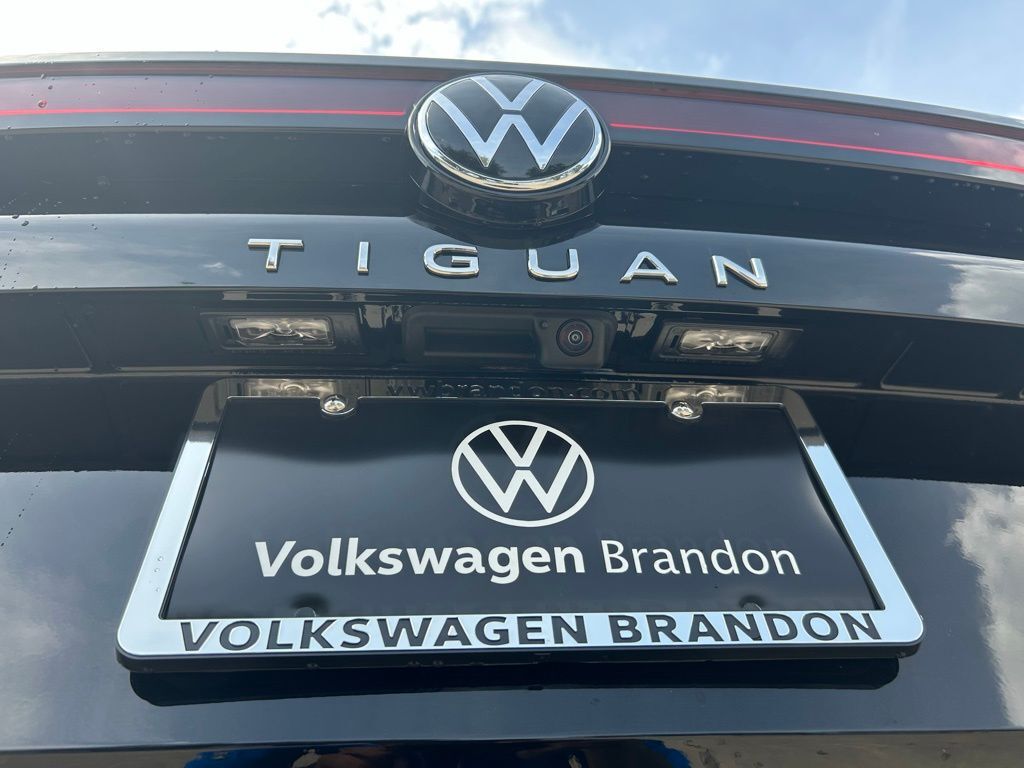 2025 Volkswagen Tiguan 2.0T SE Tampa FL