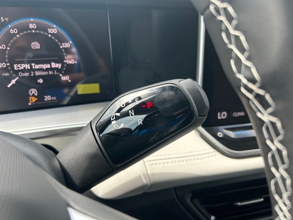 2025 Volkswagen Tiguan 2.0T SE Tampa FL