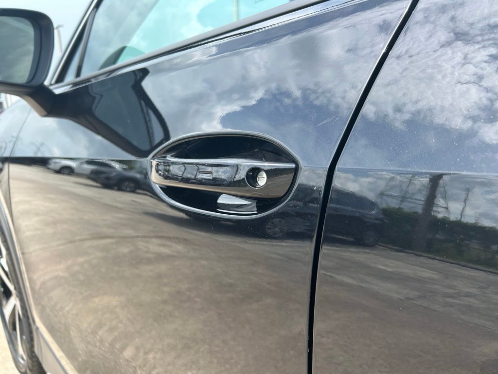 2025 Volkswagen Tiguan 2.0T SE Tampa FL
