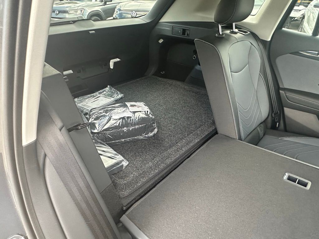 2025 Volkswagen Tiguan 2.0T SE Tampa FL