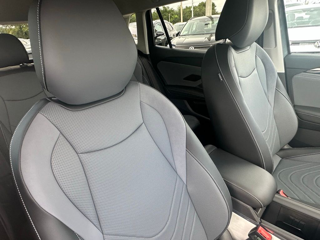 2025 Volkswagen Tiguan 2.0T SE Tampa FL